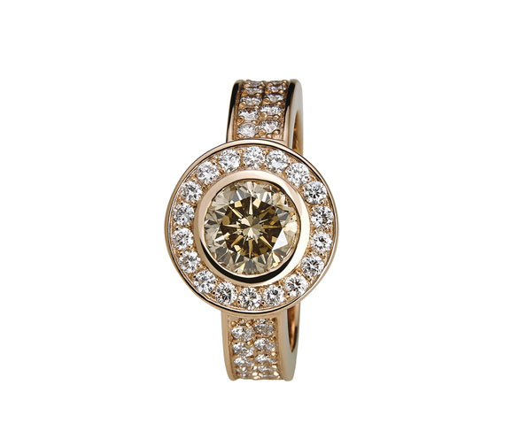 Roségold Diamant-Ring in Hamburg kaufen, bei Juwelier Wilm, Ballindamm 26
