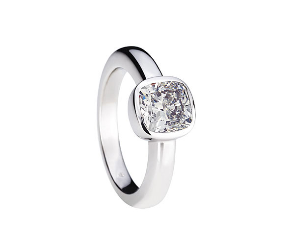 Verlobungsring mit Diamant in Hamburg kaufen, bei Juwelier Wilm, Ballindamm 26