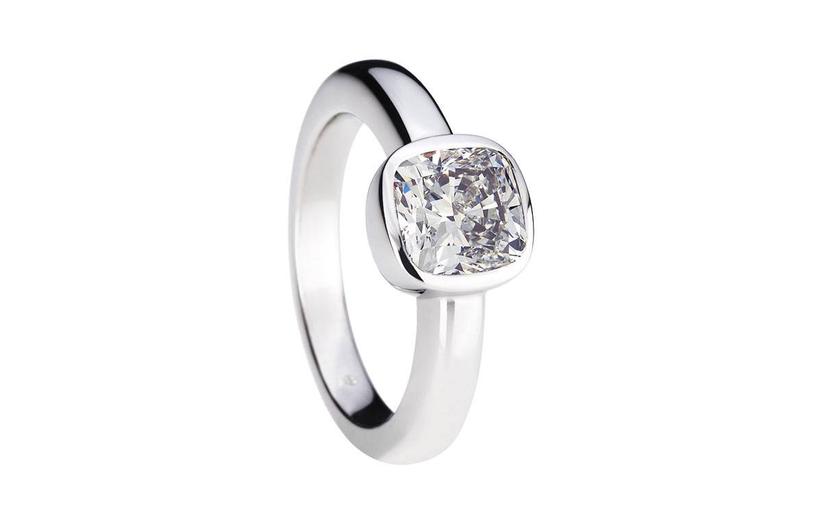 Weißgold Diamantring Verlobungsring in Hamburg kaufen bei Juwelier Wilm, Ballindamm 26