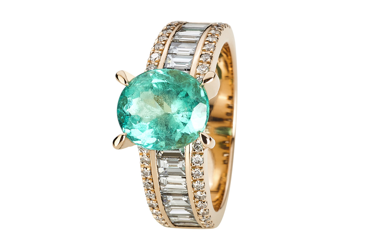 Roségold Diamantring mit Smaragd in Hamburg kaufen bei Juwelier Wilm, Ballindamm 26