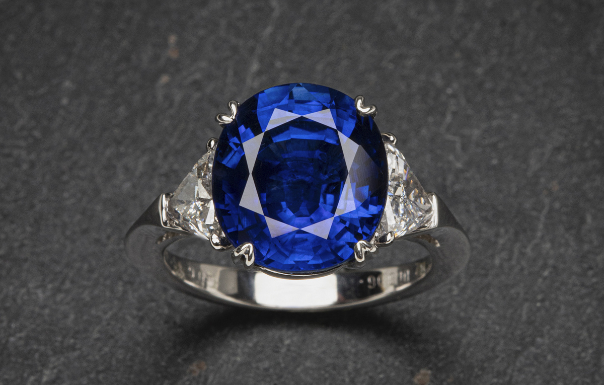 Cylon Saphir Ring, Luxusschmuck High Class Jewelry
