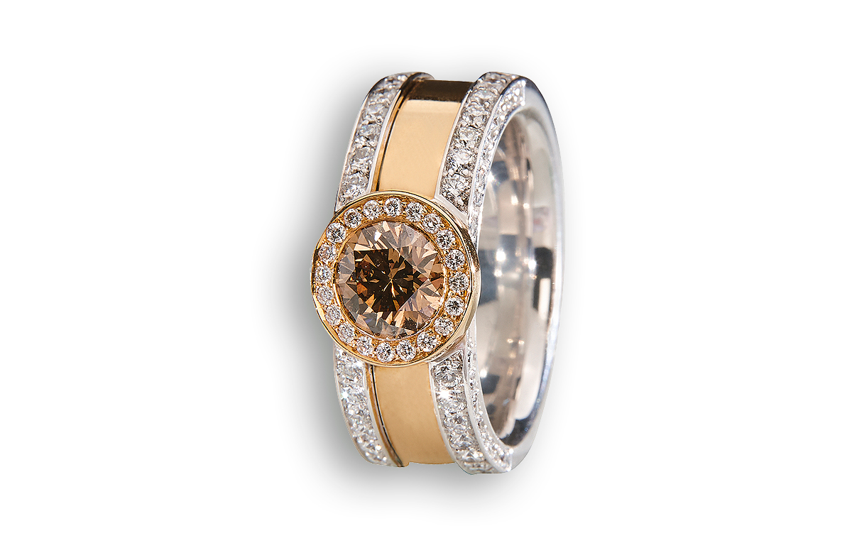 Ring mit orange-braunem Diamant, in Hamburg kaufen Juwelier Wilm